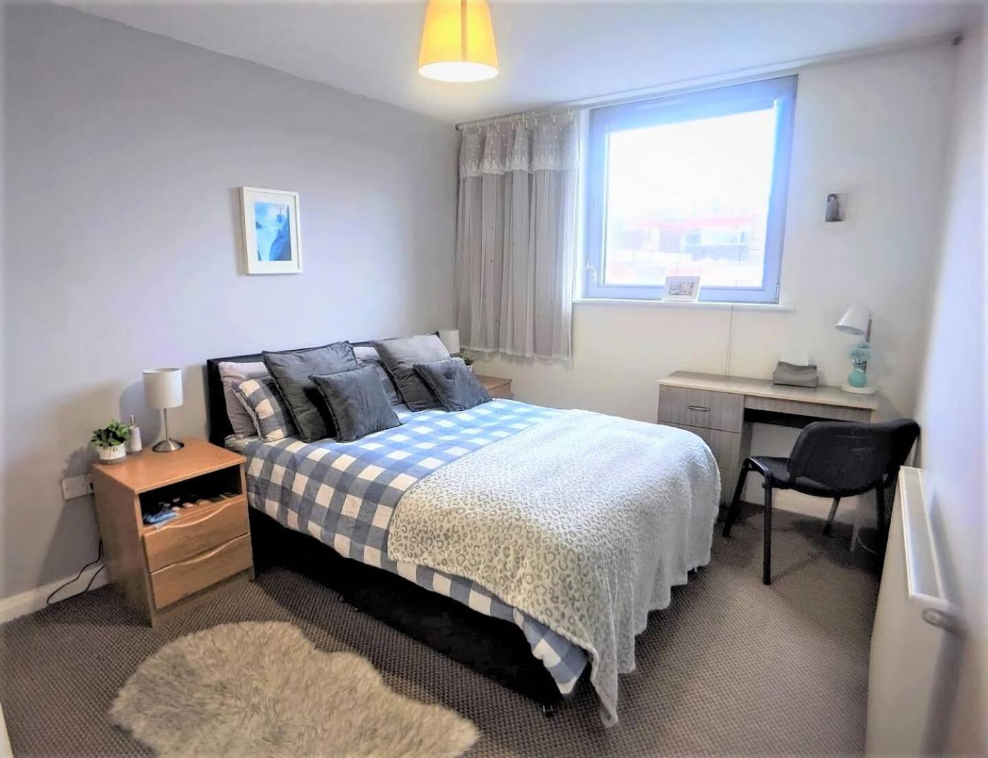 Lovely Guest Rooms In City Centre Liverpool Exterior foto